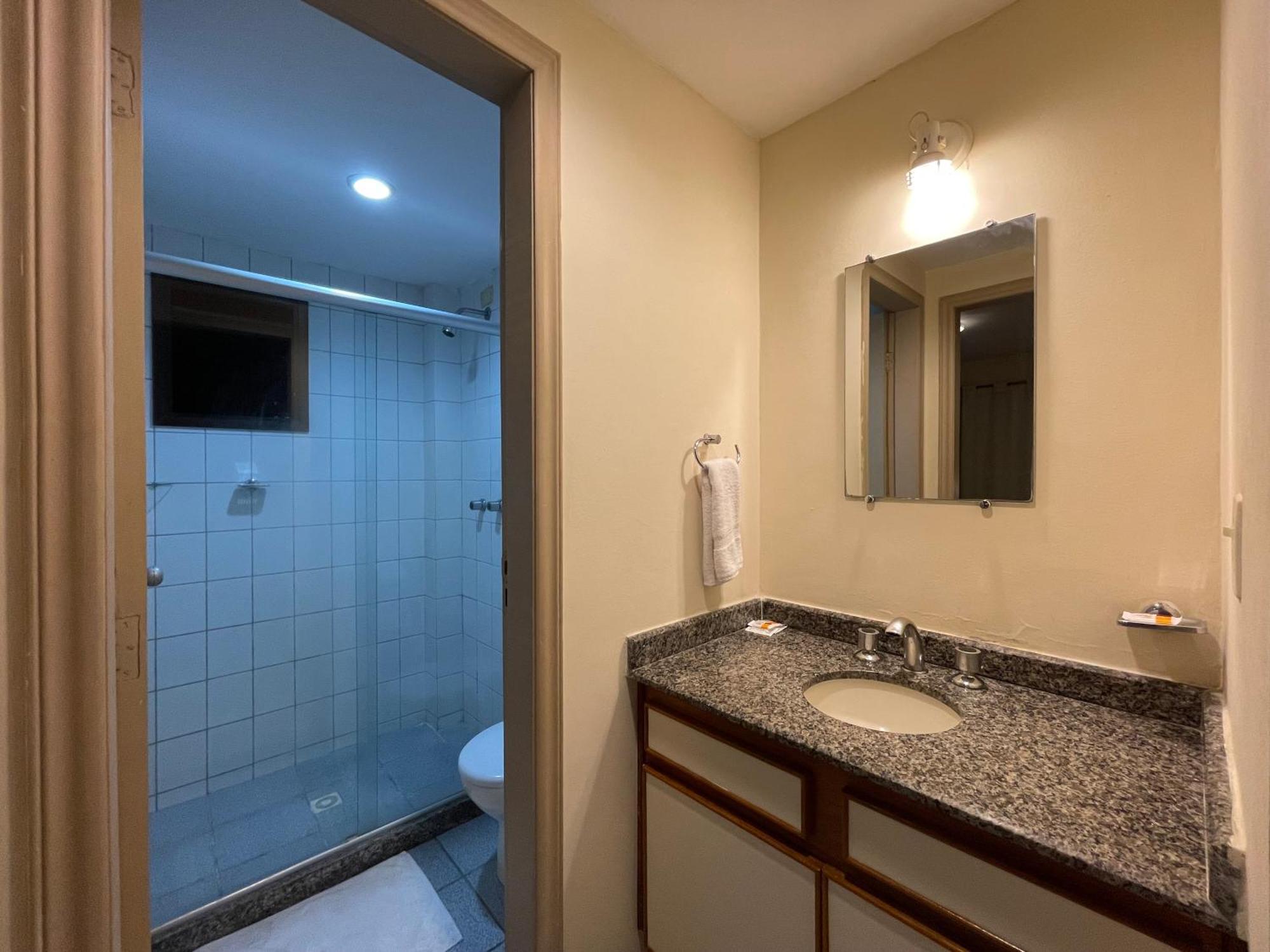 Hotel Vila Rica Flat Resende Exterior foto